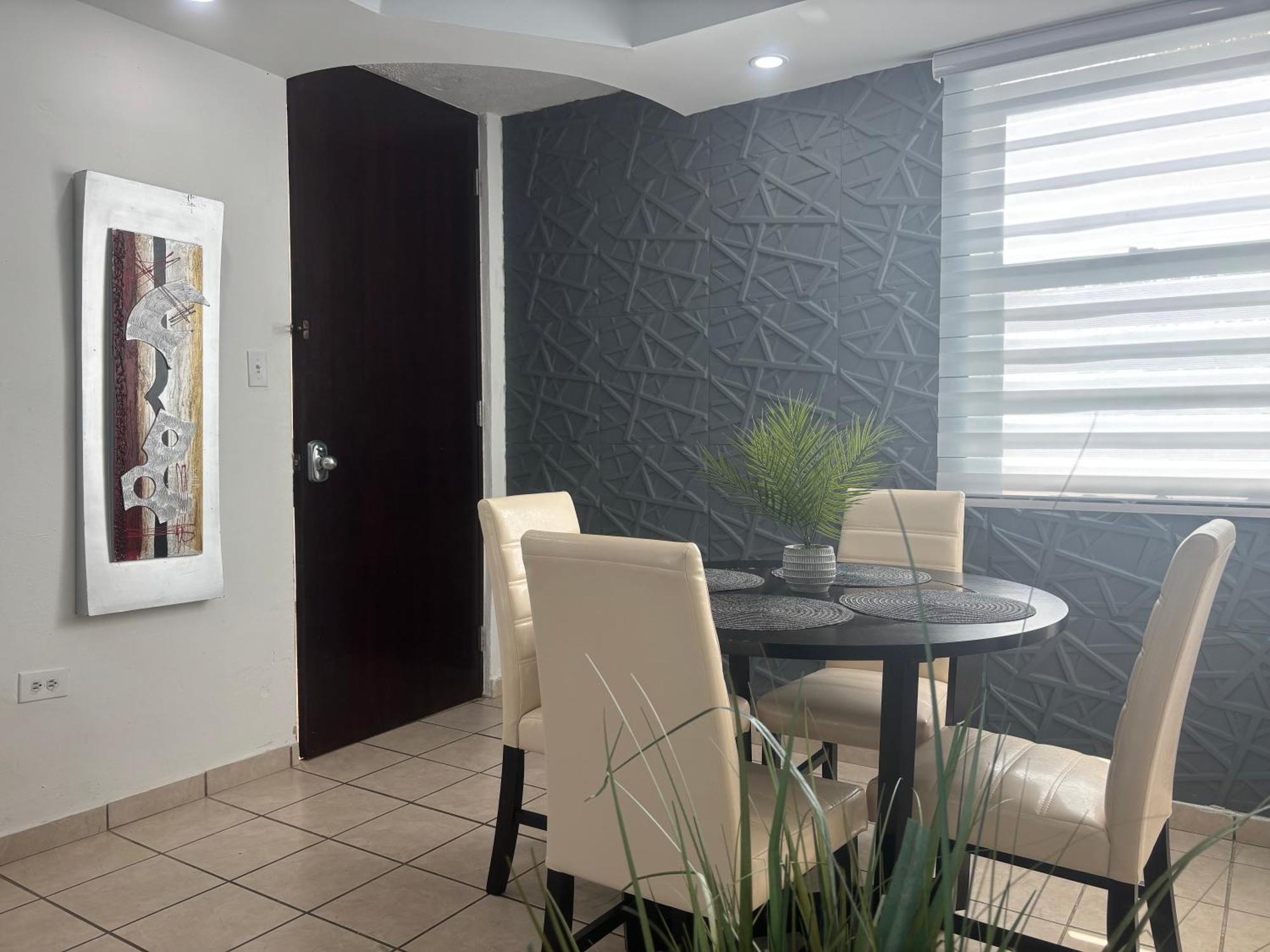 Private Apartment Near Sju Solar Battery Carolina Exterior foto
